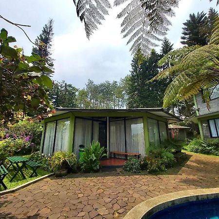 Vila Kolmas 59 Villa Bongkor Luaran gambar
