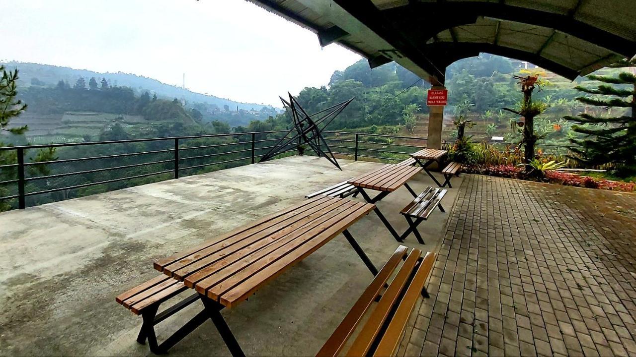 Vila Kolmas 59 Villa Bongkor Luaran gambar
